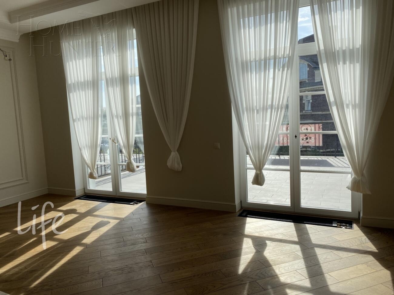 2-этажный таунхаус 345 м² с отделкой