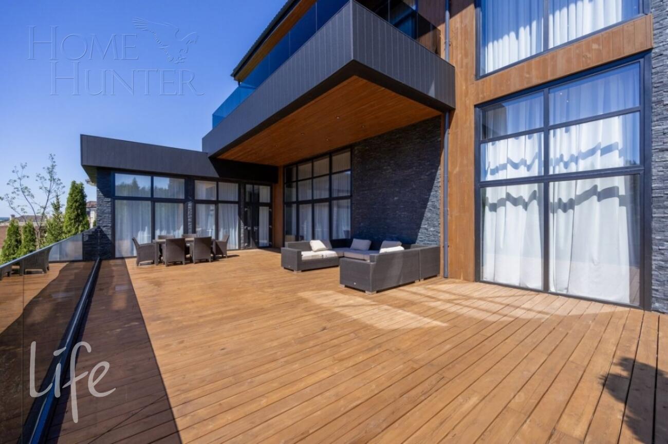 2-этажный коттедж 995 м² с отделкой