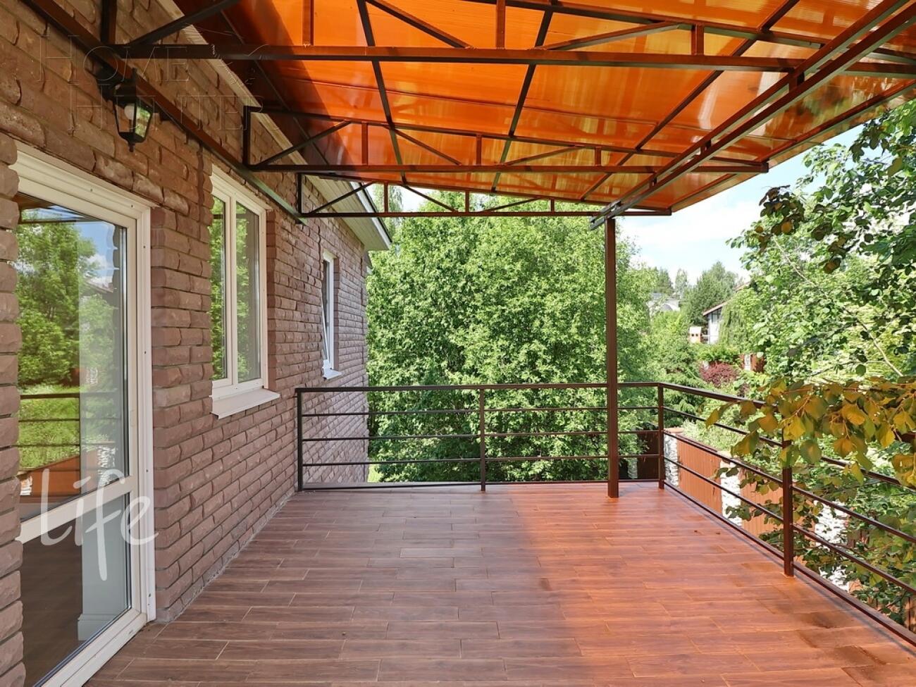 3-этажный коттедж 372 м² с отделкой