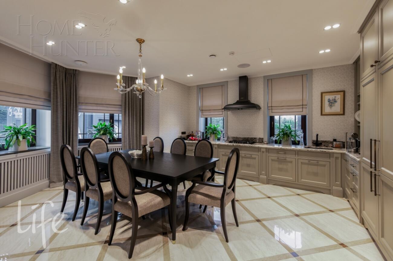 2-этажный коттедж 550 м² с отделкой