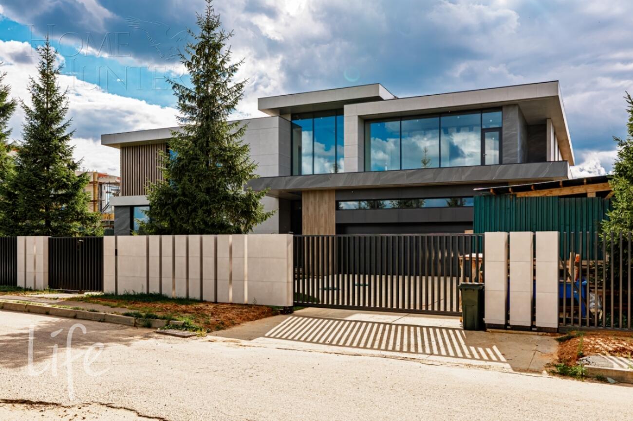 2-этажный коттедж 891 м² без отделки