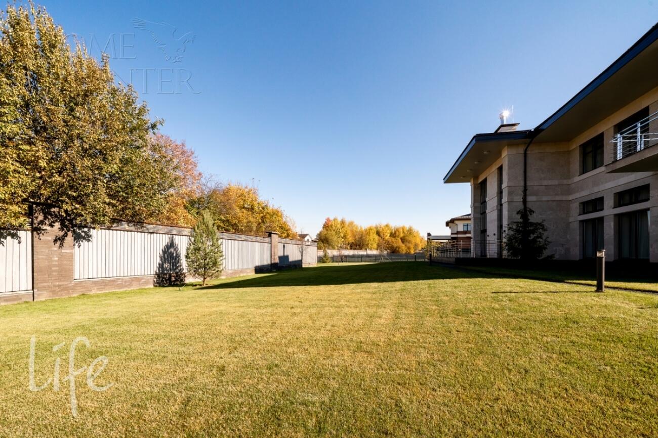 2-этажный коттедж 1 017.21 м² с отделкой