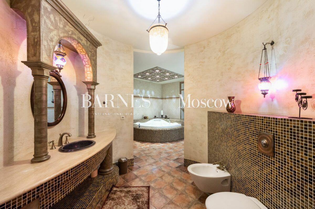 4-КОМН. КВАРТИРА С ОТДЕЛКОЙ 260 М² НА 24 ЭТАЖЕ