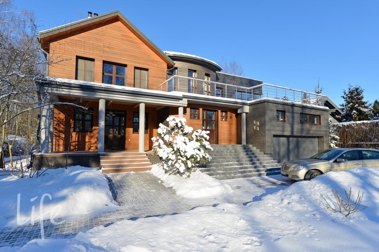 2-этажный коттедж 650 м² с отделкой