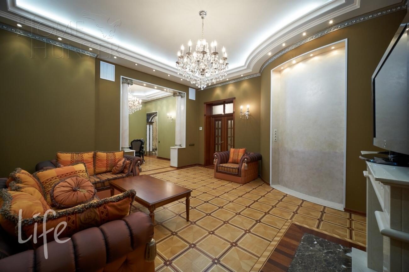 2-этажный коттедж 500 м² с отделкой