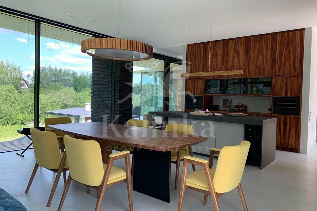 2-этажный коттедж 410 м² с отделкой