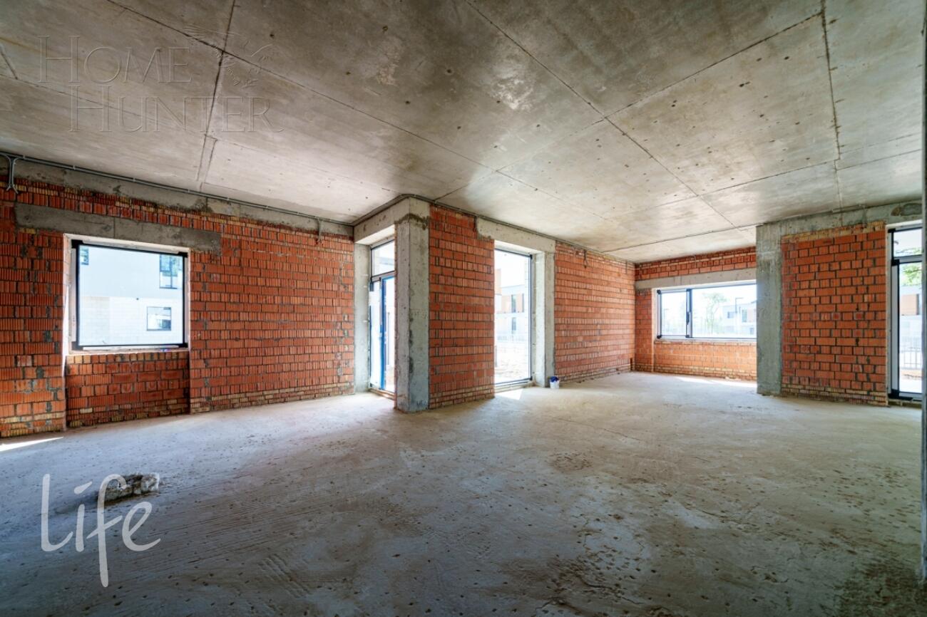 2-этажный коттедж 363 м² без отделки