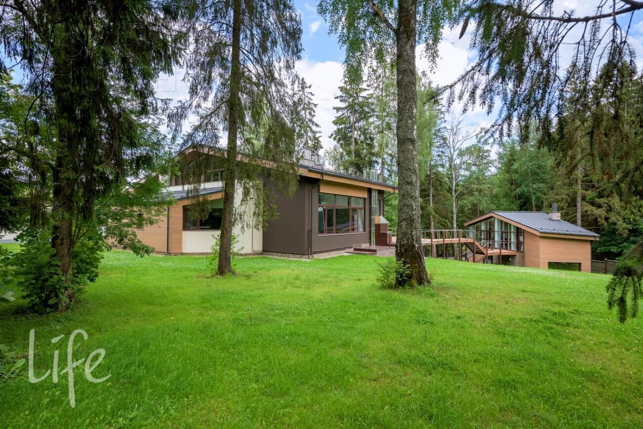 2-этажный коттедж 710 м² с отделкой