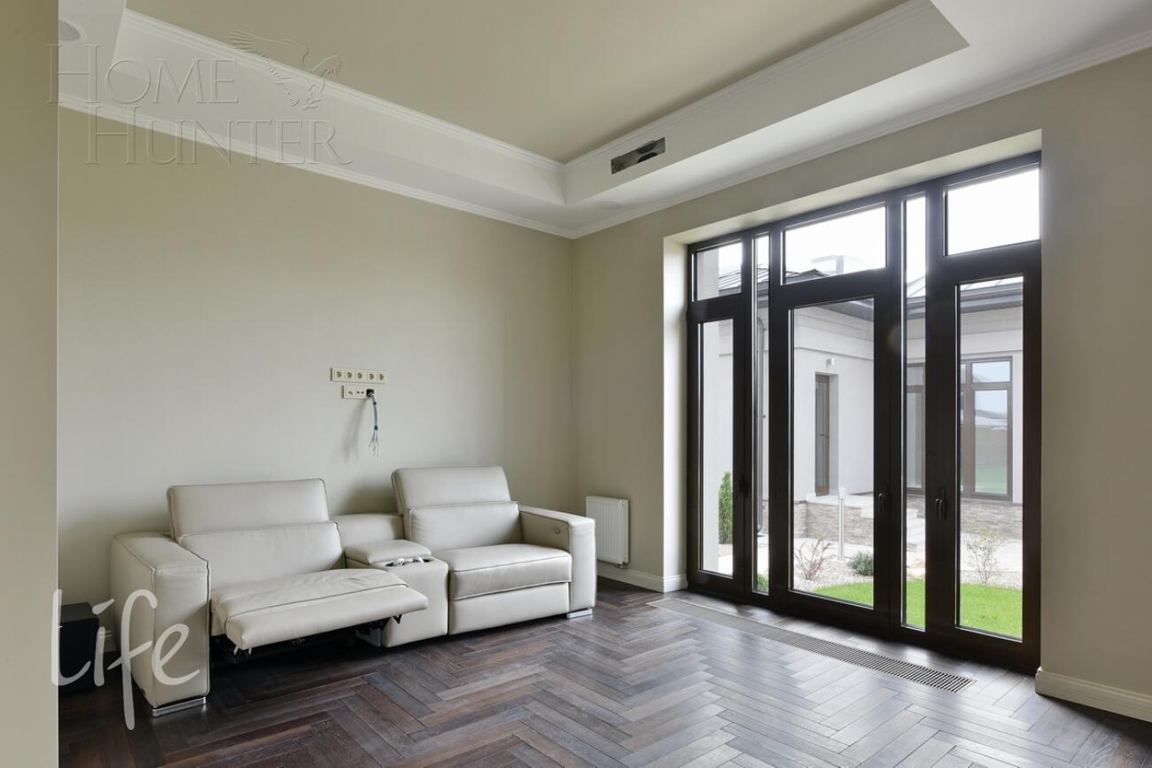 2-этажный коттедж 350 м² с отделкой