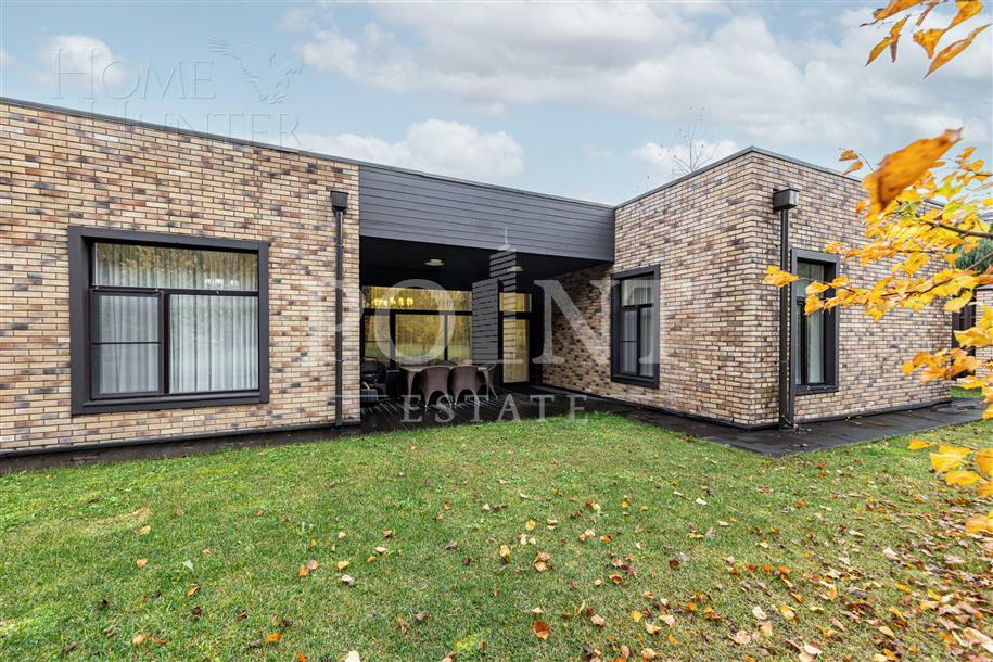 1-этажный коттедж 328 м² с отделкой