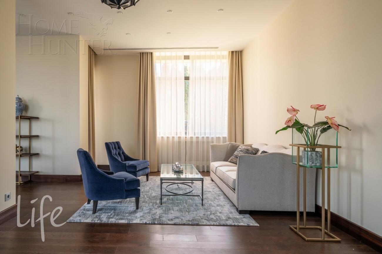 2-этажный коттедж 967.94 м² с отделкой