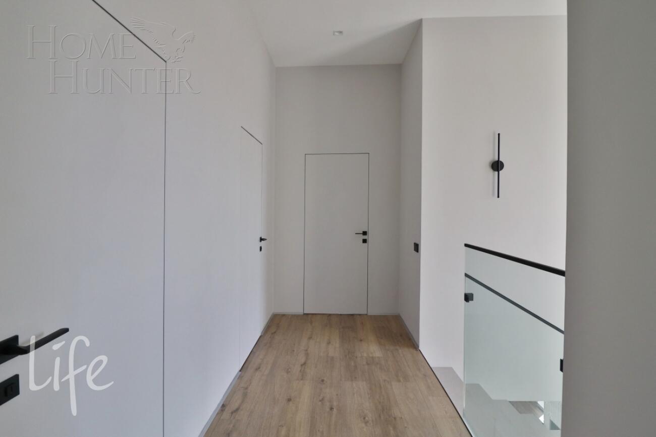 2-этажный коттедж 193 м² с отделкой