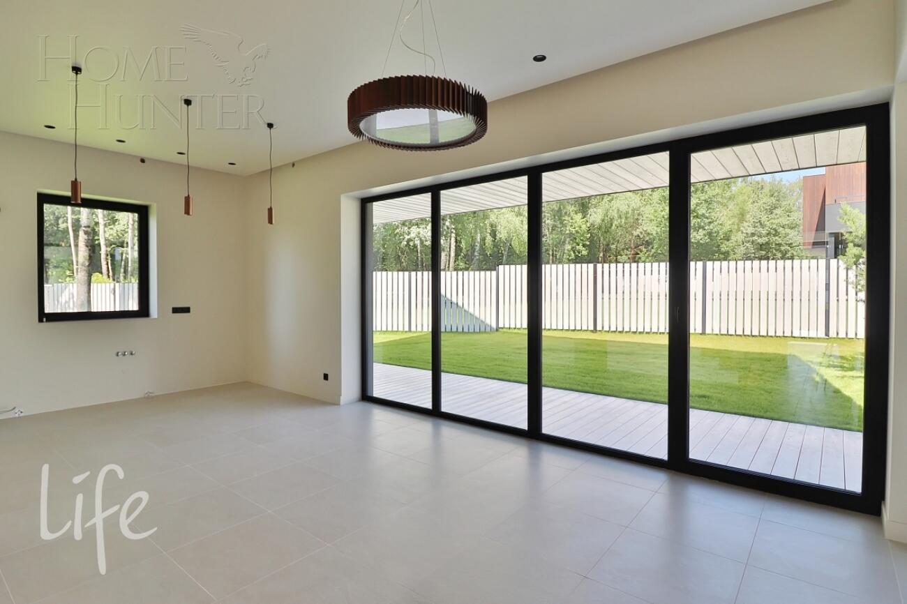 2-этажный коттедж 339 м² с отделкой