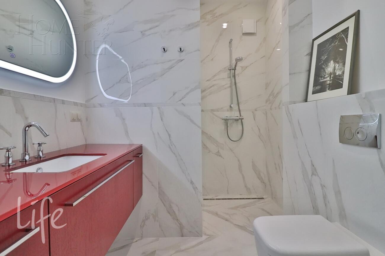 2-этажный коттедж 422.5 м² с отделкой