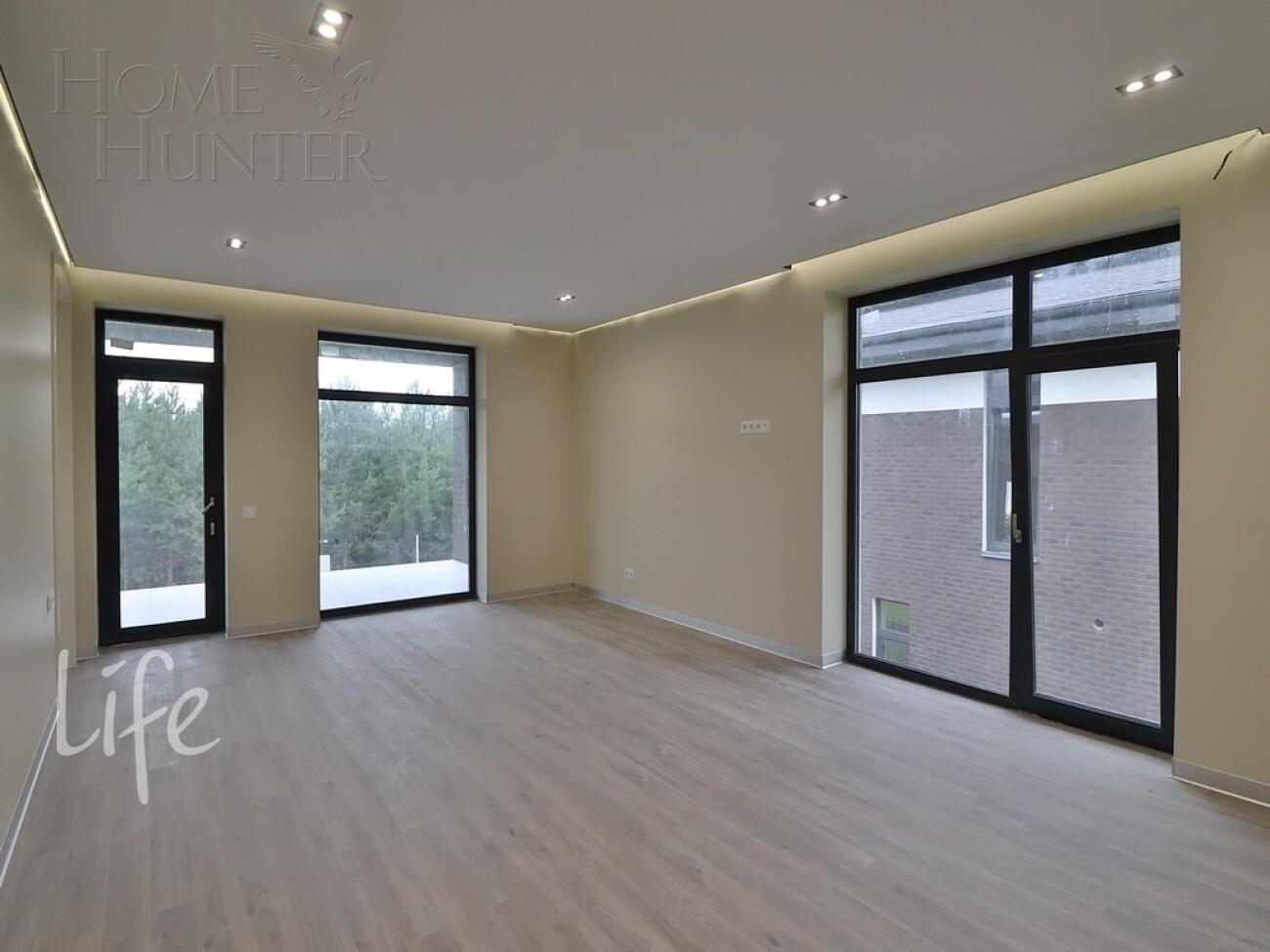 2-этажный коттедж 450 м² с отделкой