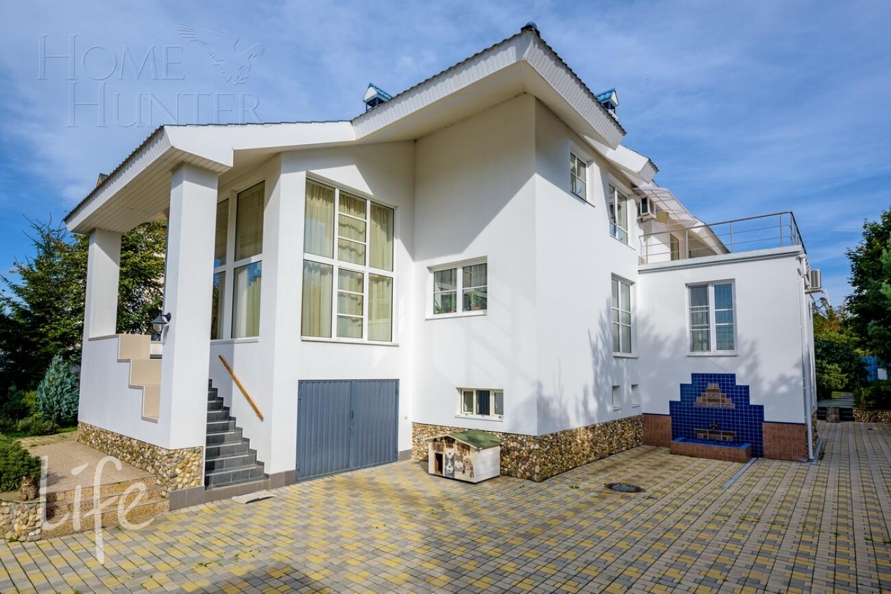 2-этажный коттедж 380 м² с отделкой