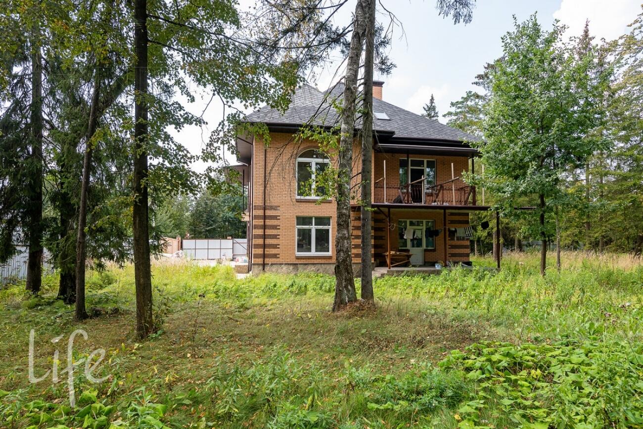 2-этажный коттедж 283 м² без отделки