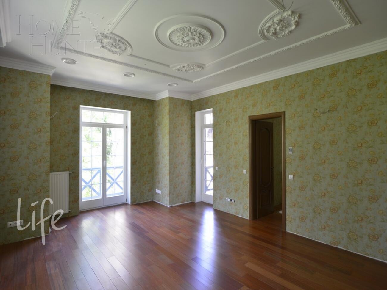 2-этажный коттедж 687 м² с отделкой