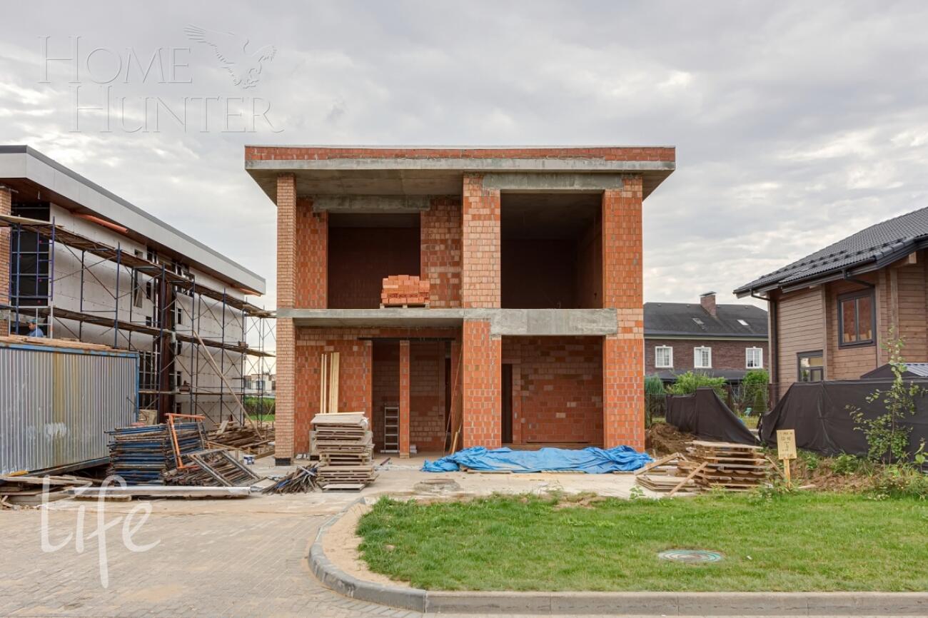 2-этажный коттедж 302 м² с отделкой