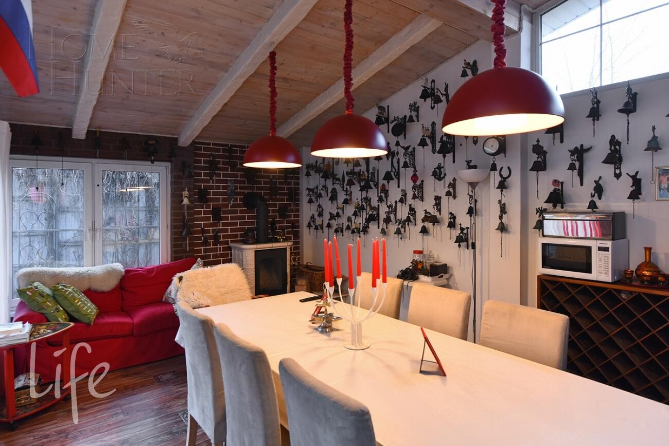 3-этажный коттедж 450 м² с отделкой