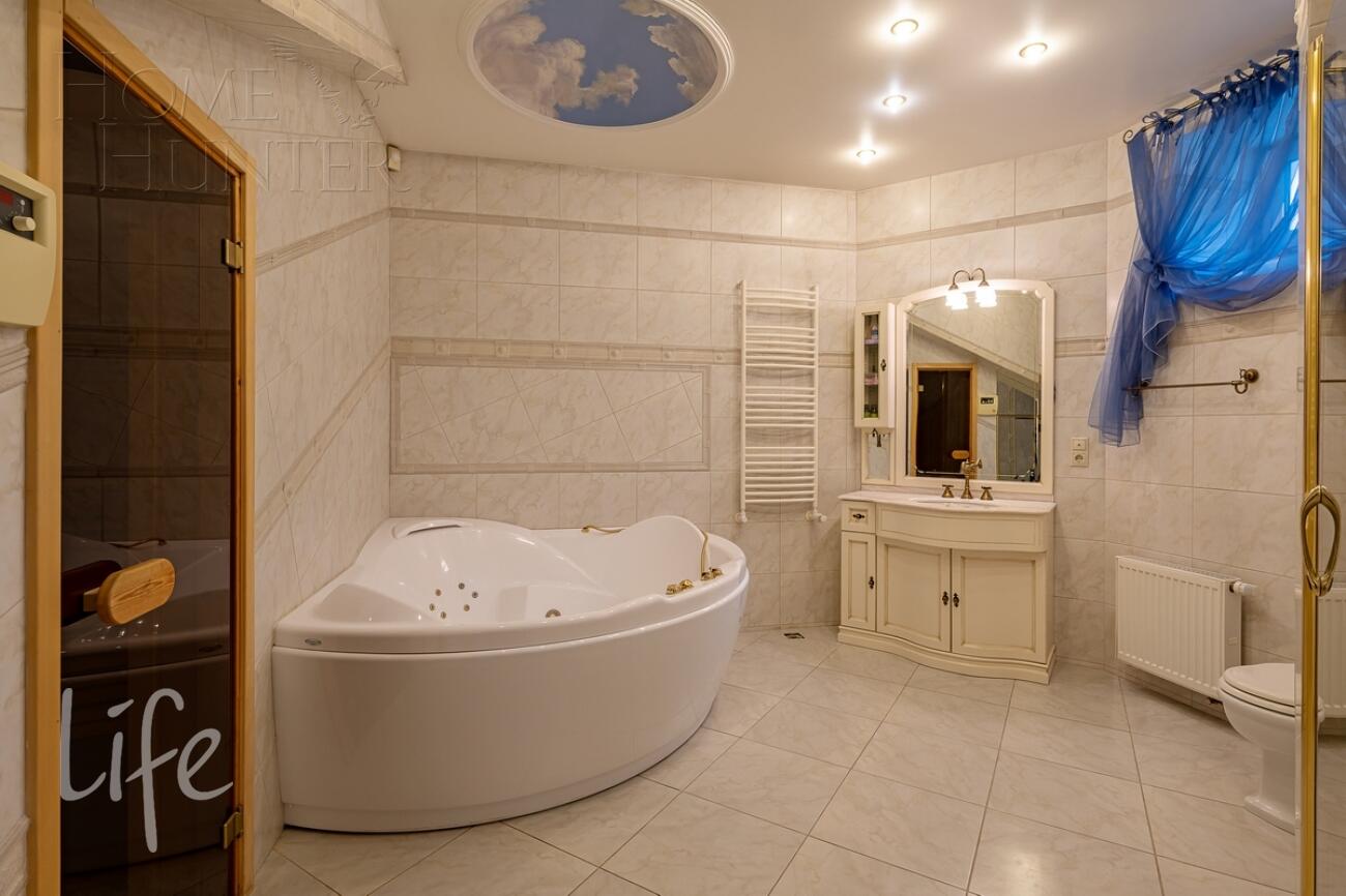 2-этажный коттедж 500 м² с отделкой