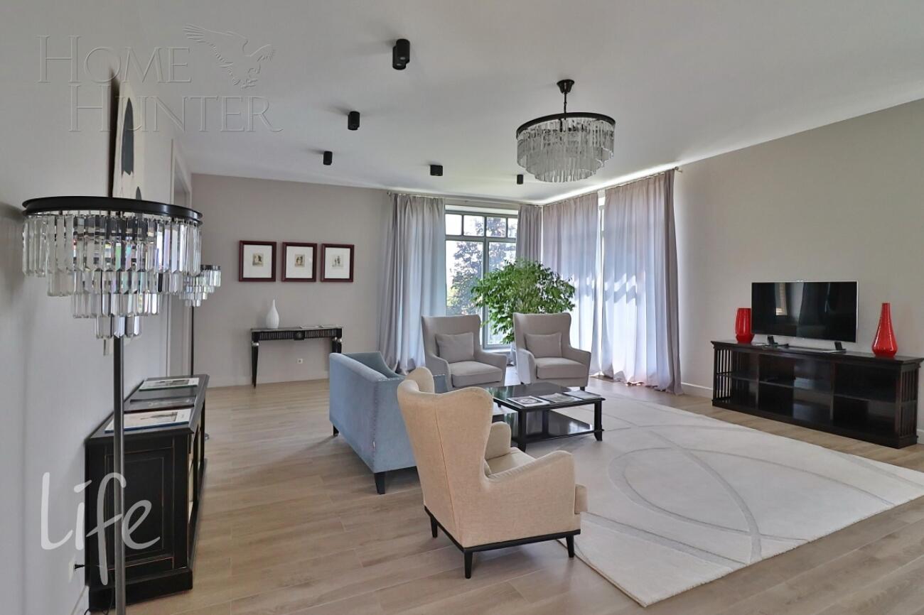 2-этажный коттедж 423 м² с отделкой