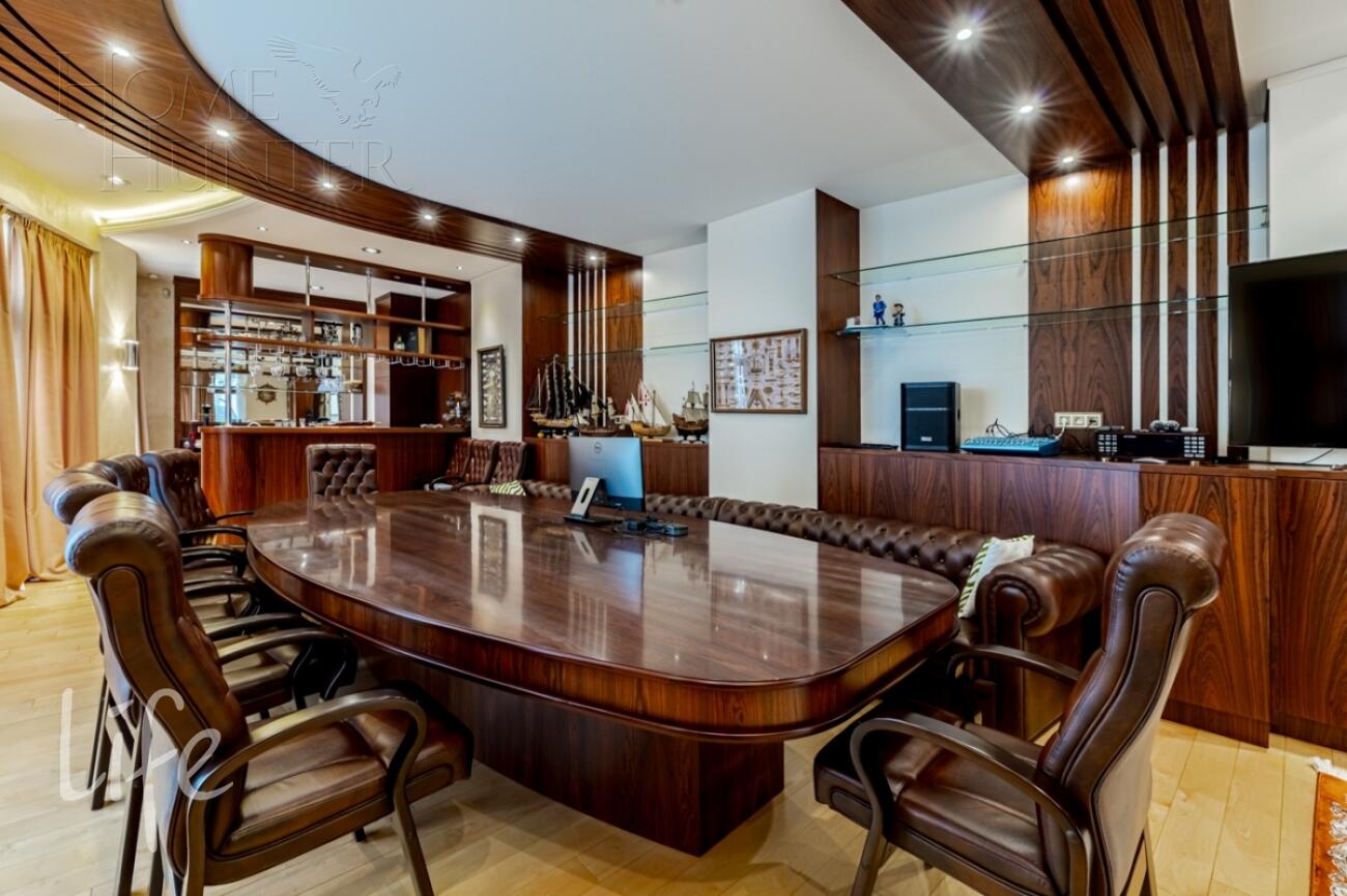 2-этажный коттедж 1 000 м² с отделкой