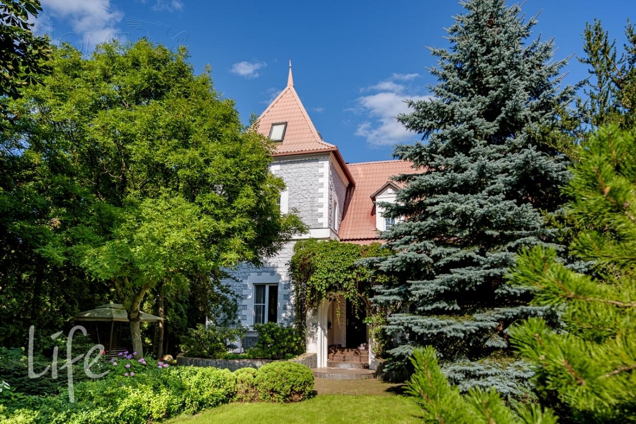 2-этажный коттедж 490 м² с отделкой