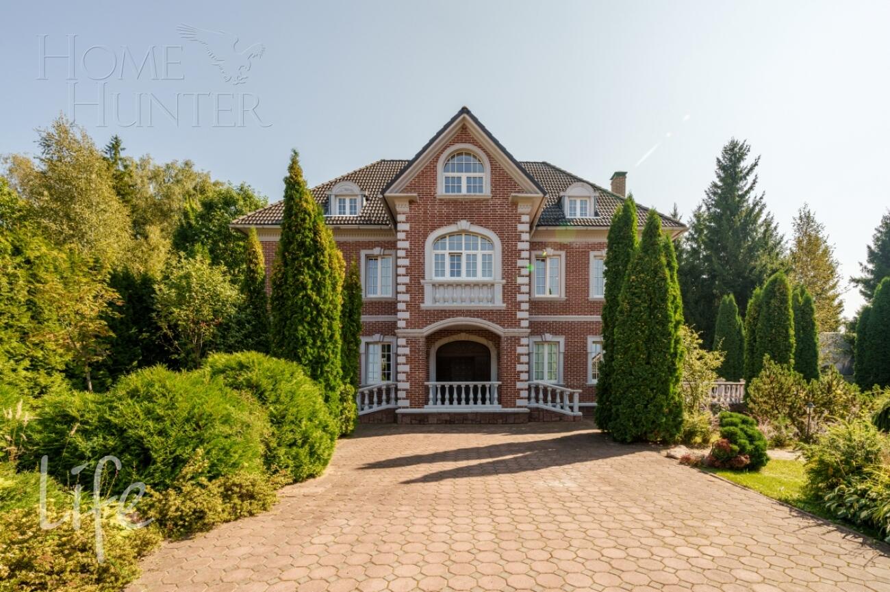 2-этажный коттедж 345 м² с отделкой