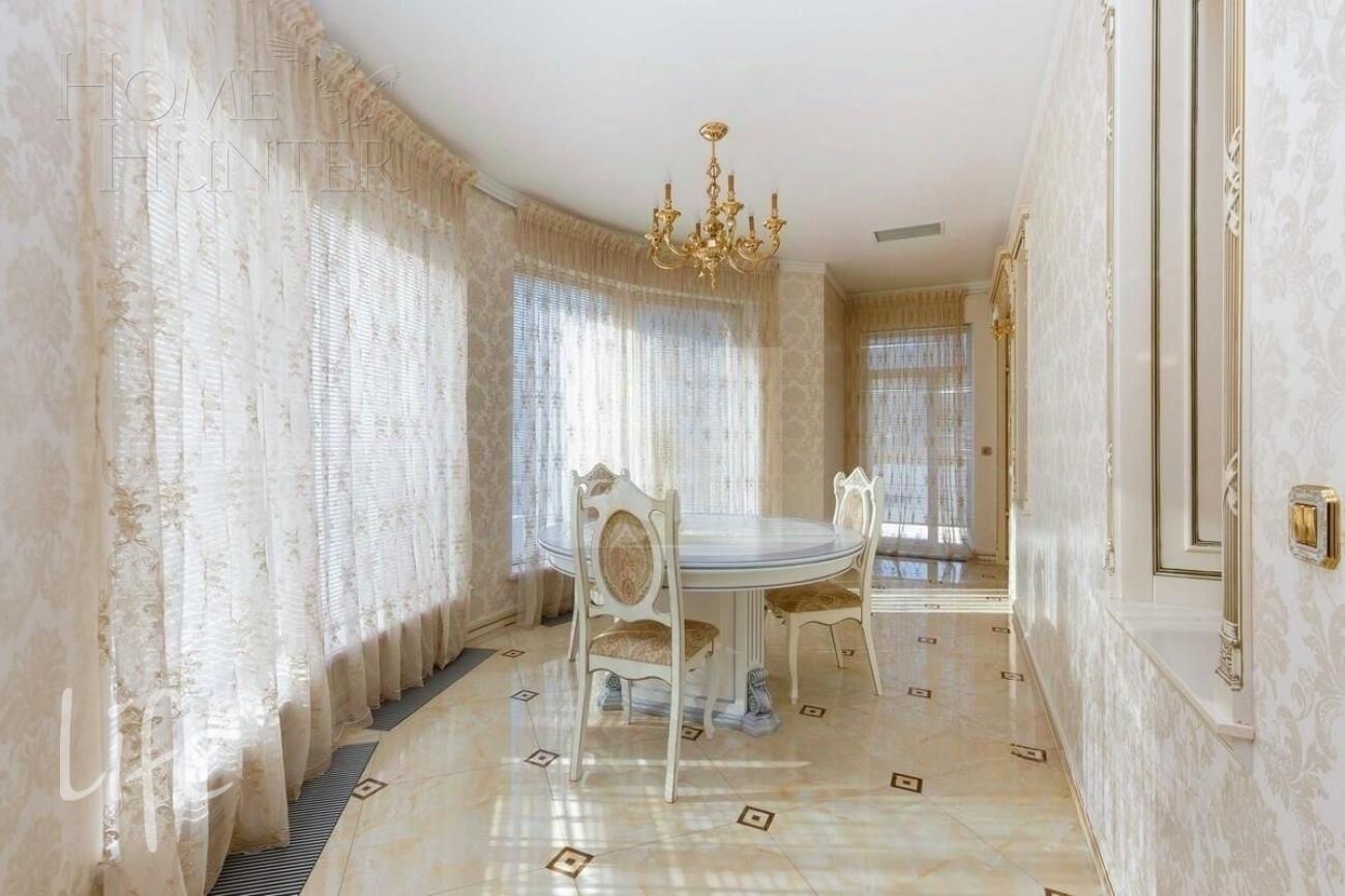 2-этажный коттедж 612 м² с отделкой