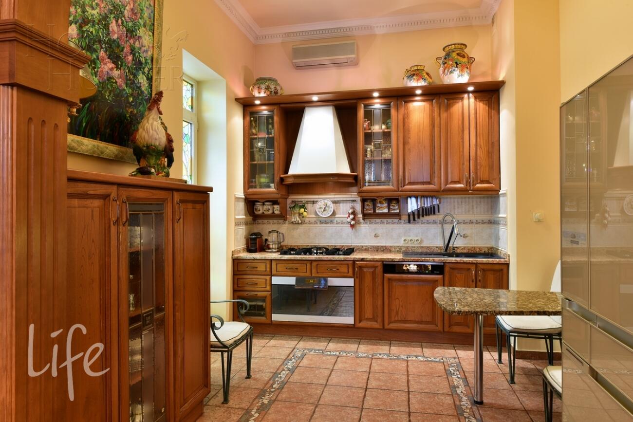 2-этажный коттедж 490 м² с отделкой