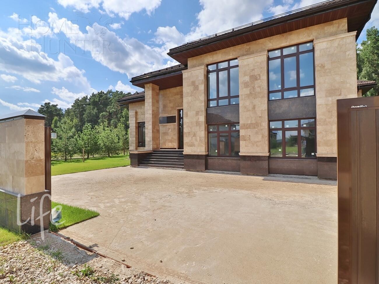 2-этажный коттедж 596 м² без отделки