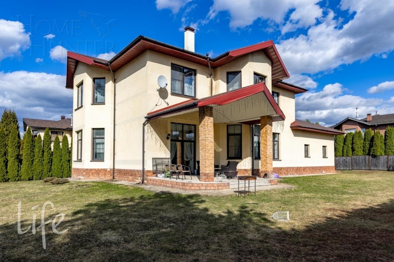 2-этажный коттедж 359 м² с отделкой