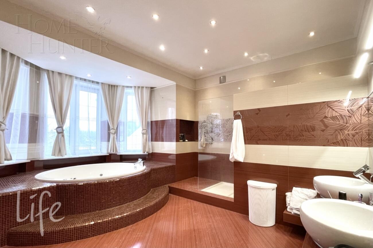 2-этажный коттедж 800 м² с отделкой