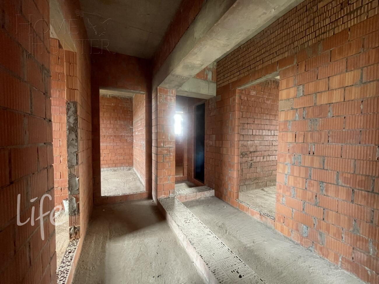 2-этажный коттедж 269 м² без отделки