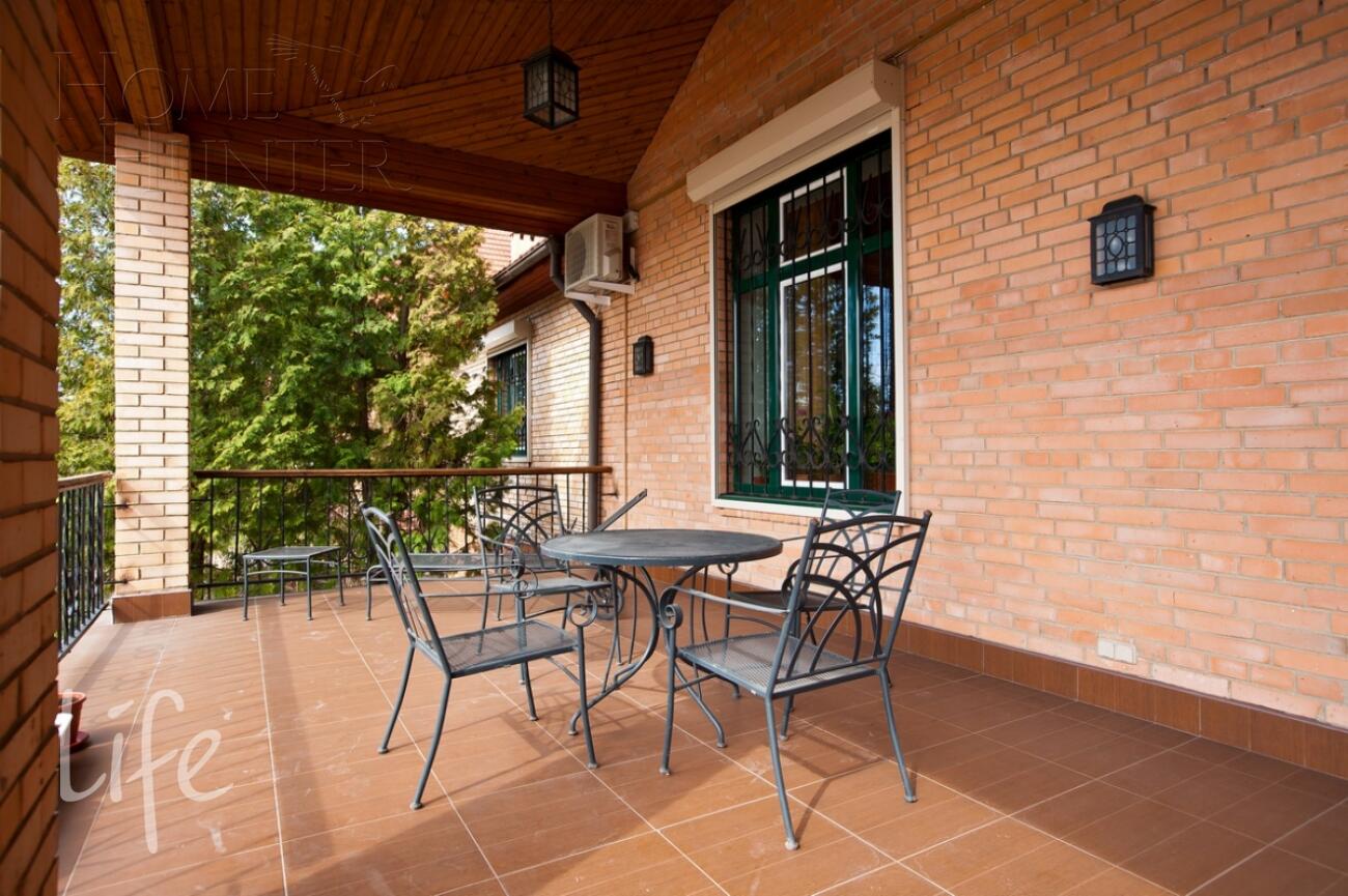 2-этажный коттедж 916 м² с отделкой