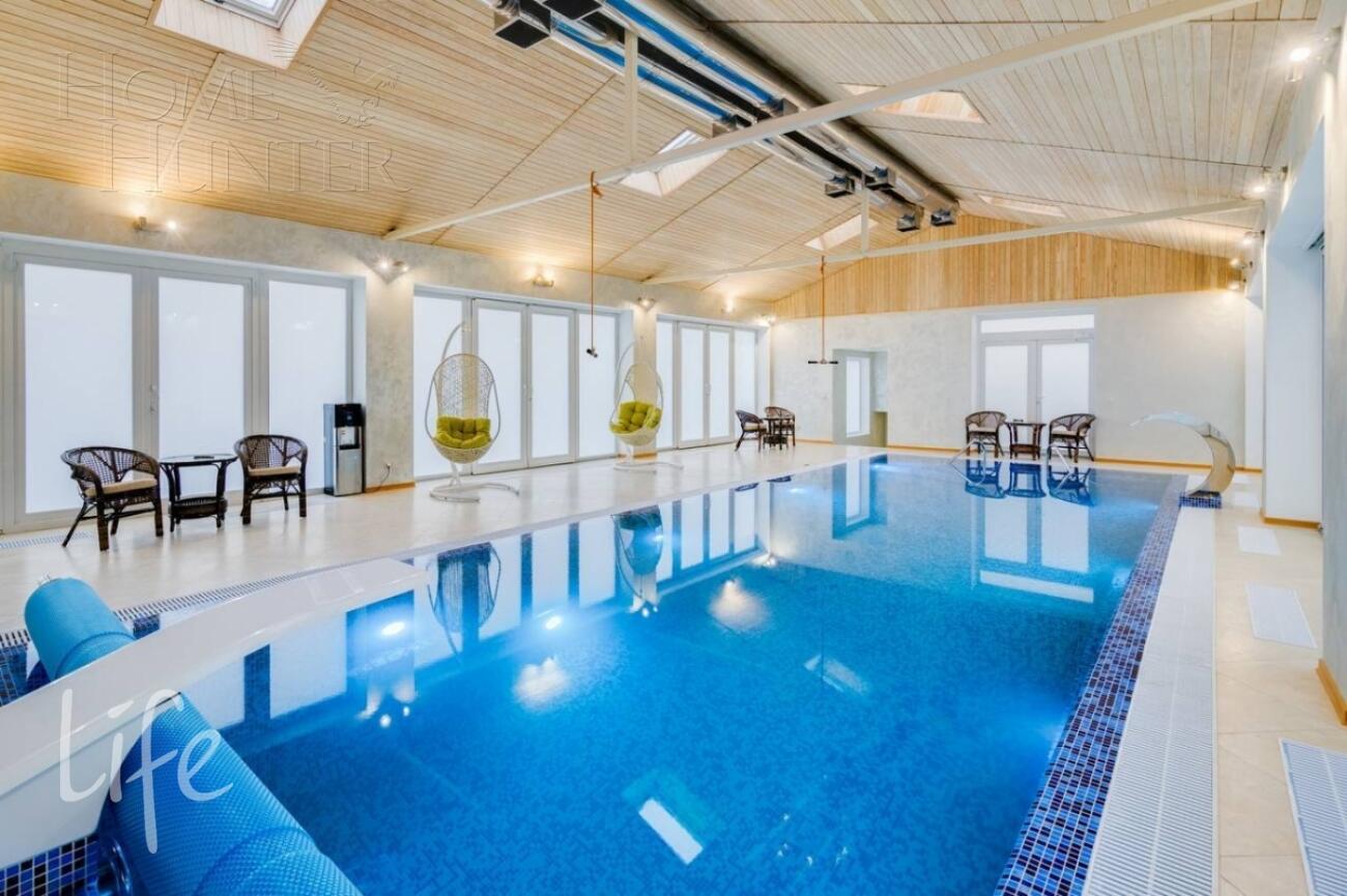 2-этажный коттедж 250 м² с отделкой