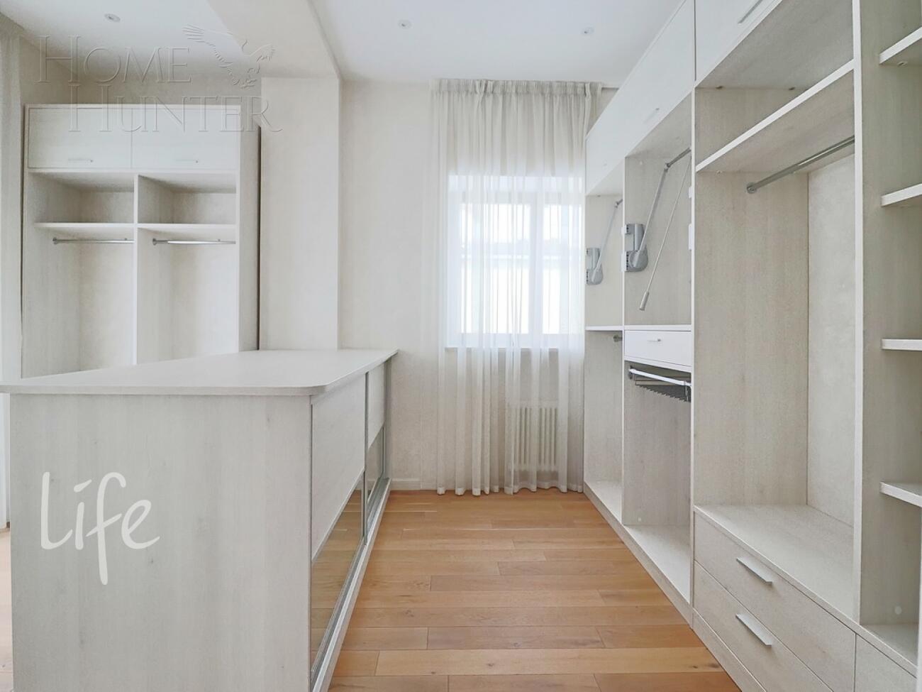 2-этажный коттедж 593 м² с отделкой