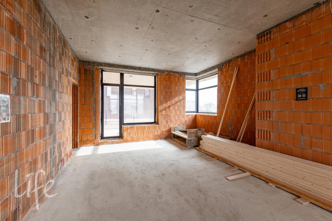 2-этажный коттедж 260 м² без отделки