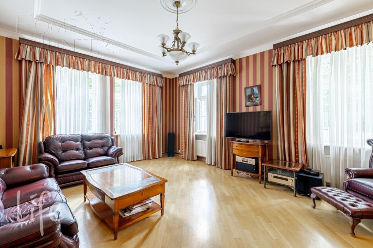 2-этажный коттедж 392 м² с отделкой