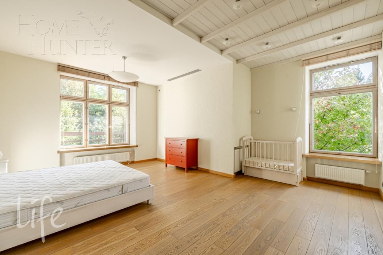 2-этажный коттедж 1 375 м² с отделкой