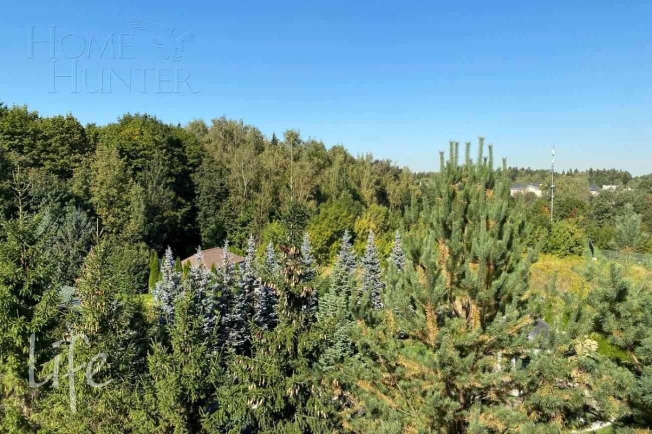 3-этажный коттедж 1 185 м² с отделкой