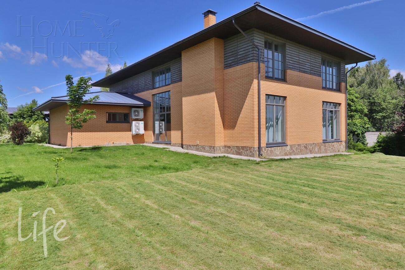 2-этажный коттедж 423 м² с отделкой