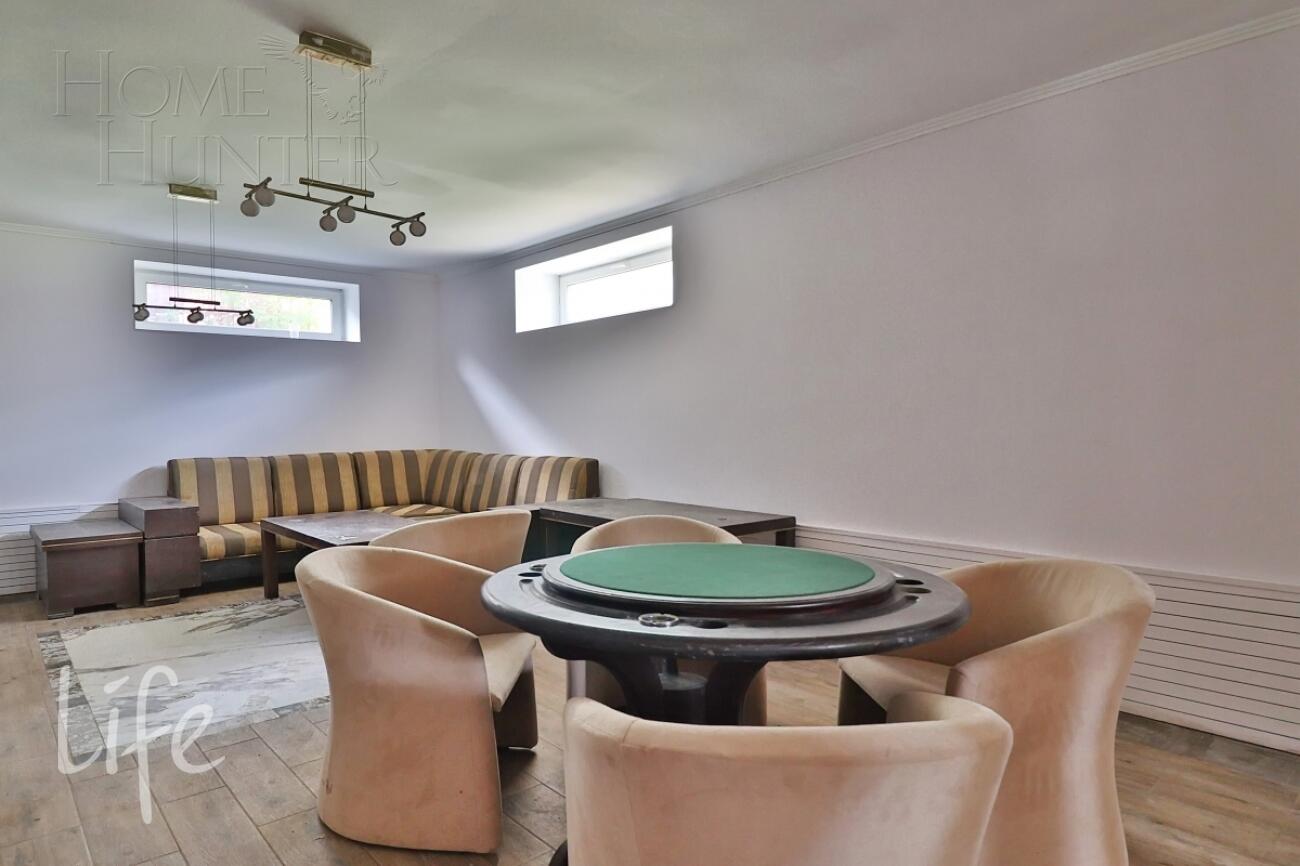 2-этажный коттедж 320 м² с отделкой