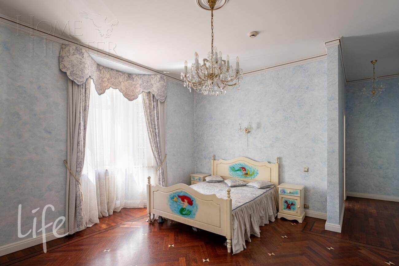 2-этажный коттедж 650 м² с отделкой