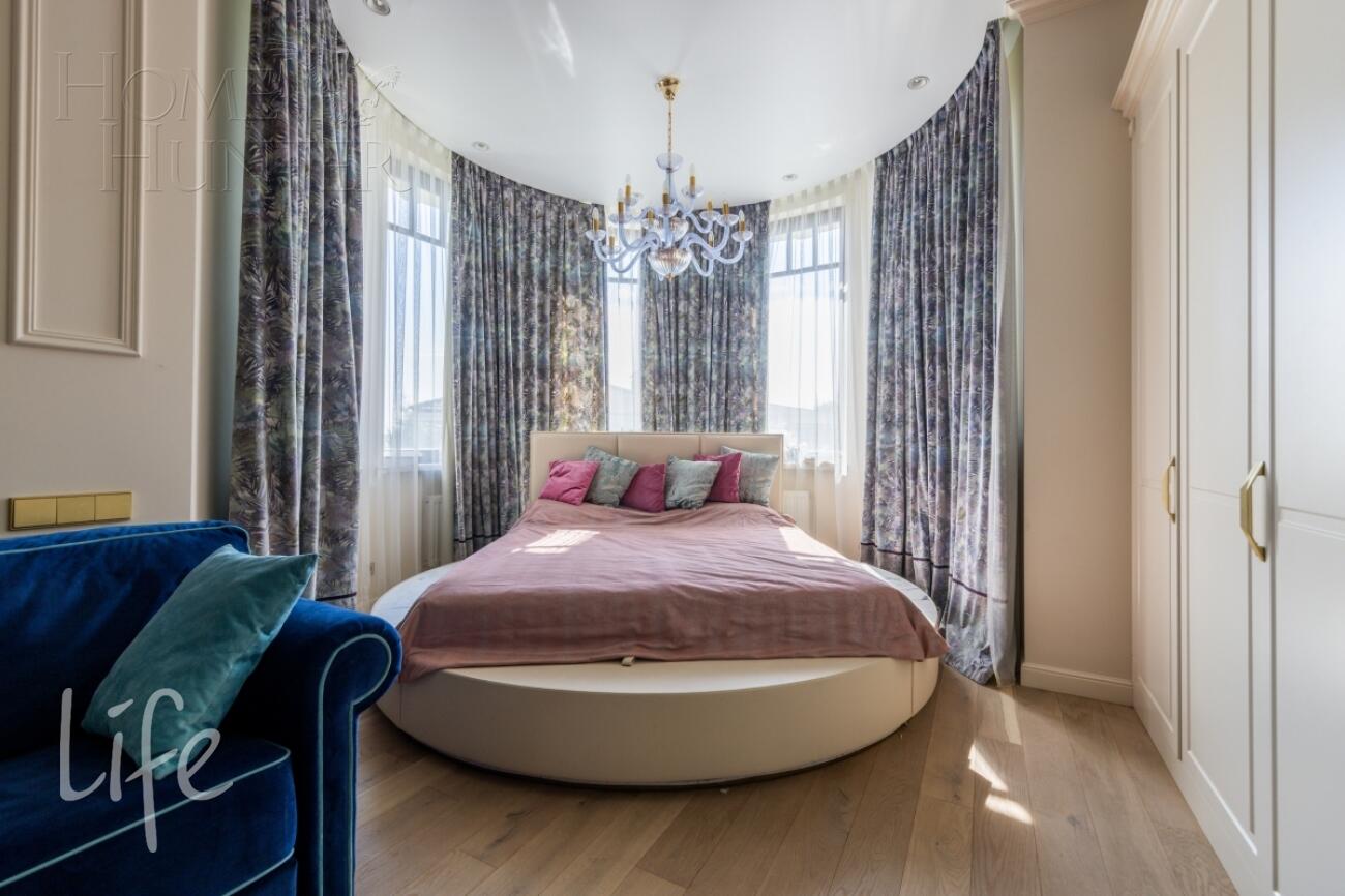 2-этажный коттедж 700 м² с отделкой