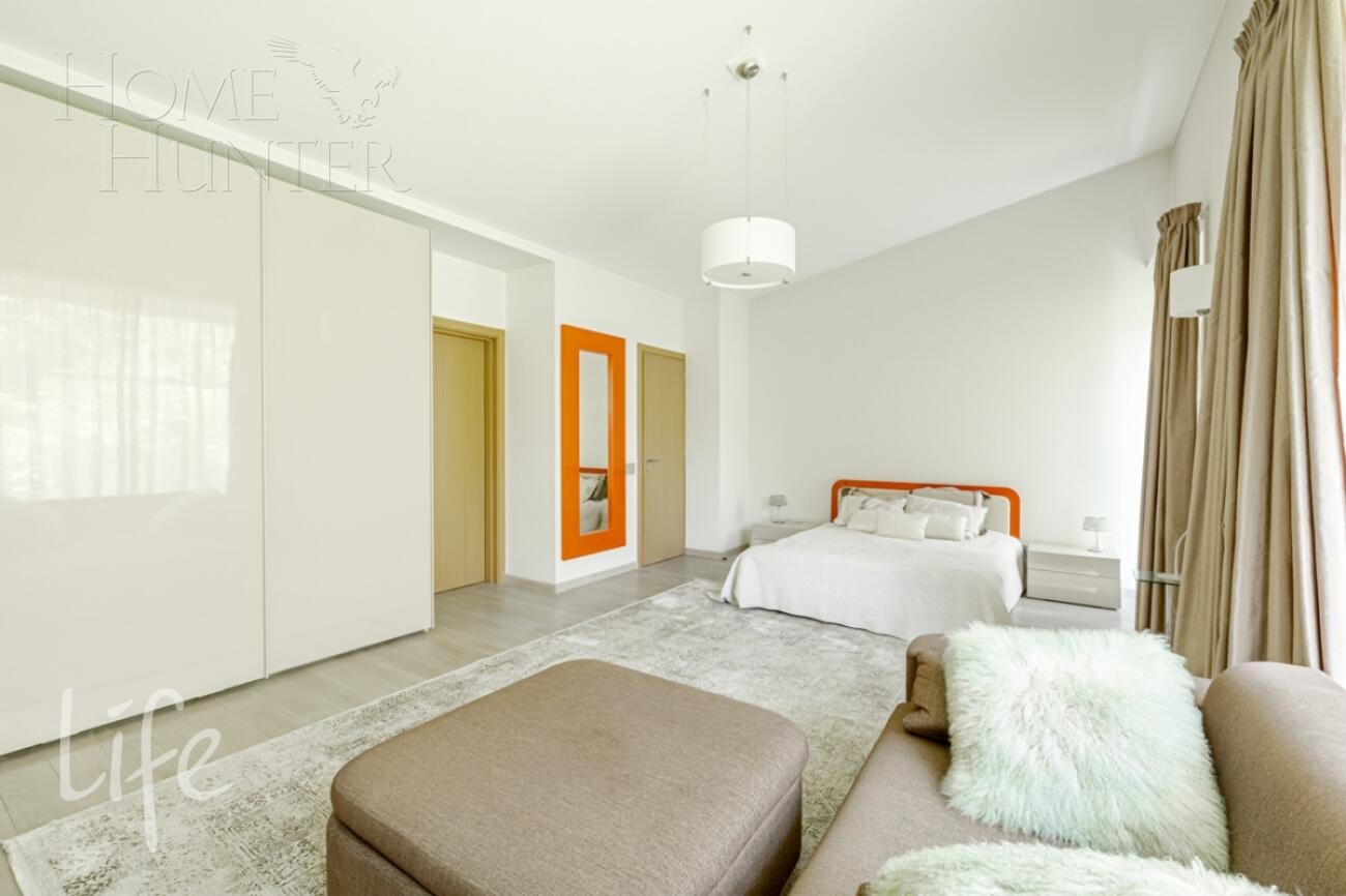 2-этажный коттедж 1 328 м² с отделкой