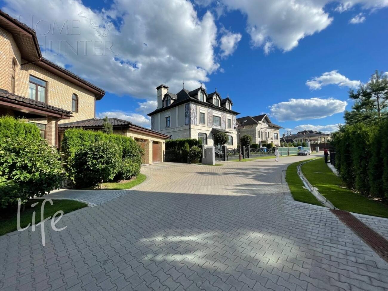 2-этажный коттедж 669 м² без отделки