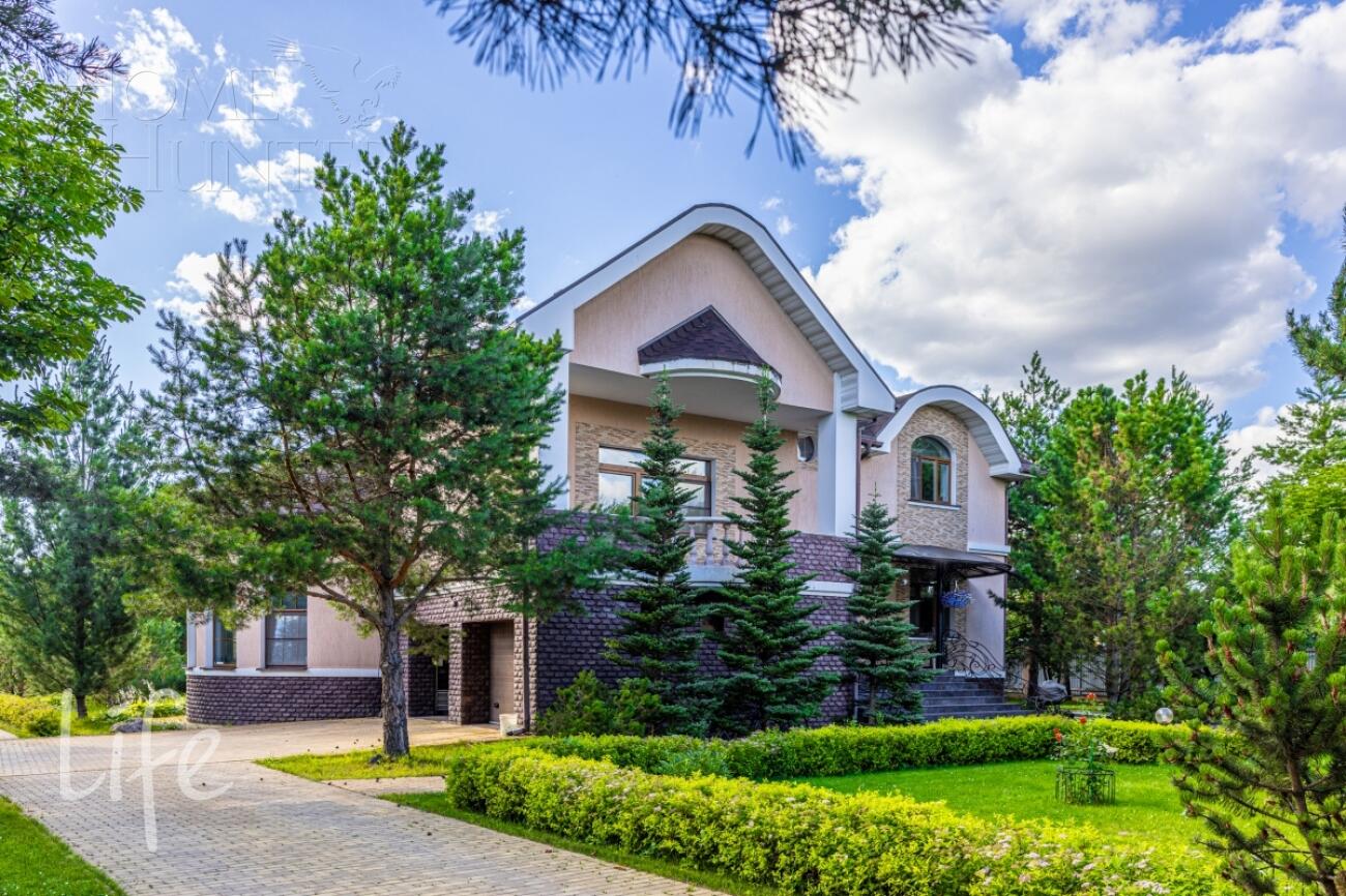 2-этажный коттедж 730 м² с отделкой