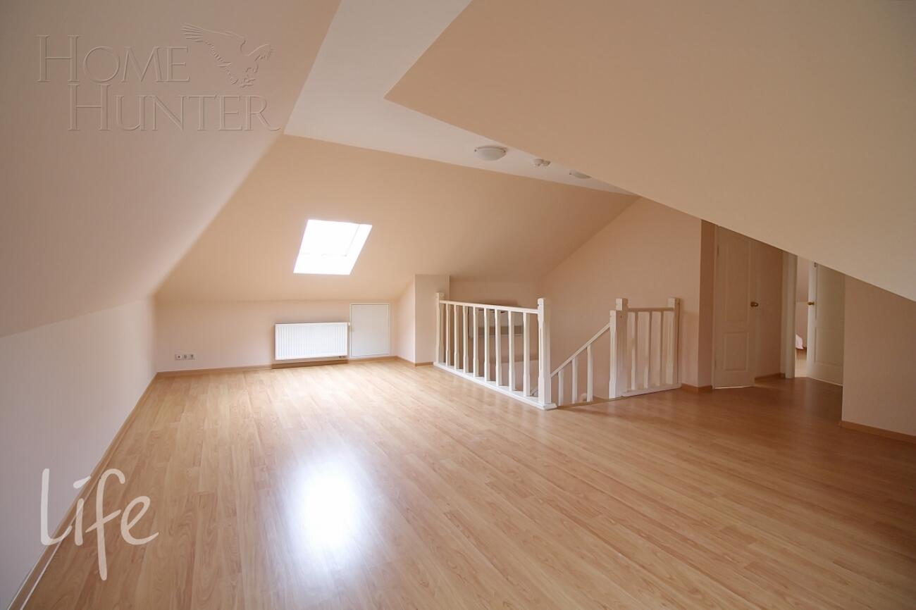 2-этажный коттедж 300 м² с отделкой